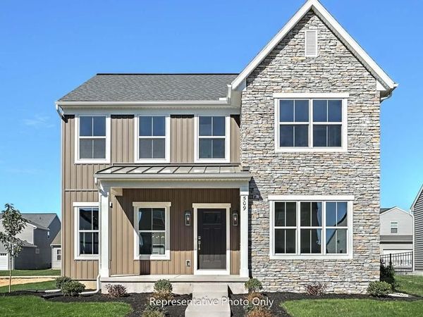 2420 HAWTHORNE DRIVE , HARRISBURG, PA 17110