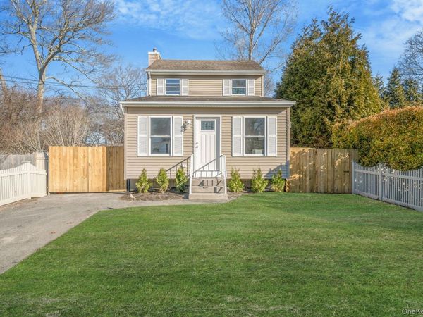 33 Wood Avenue, Mastic, NY 11950