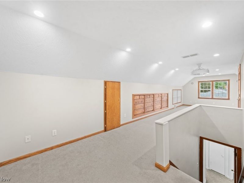 25 S Van Buren Avenue, Barberton, OH 44203 Photo 14