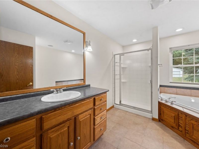 25 S Van Buren Avenue, Barberton, OH 44203 Photo 19