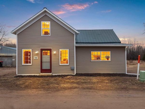 550 BARKE STREET, Gillett, WI 54124