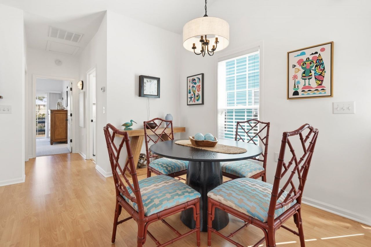 72 Weatherboard Ct.  Photo 10