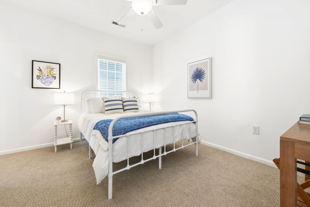 72 Weatherboard Ct.  Photo 17