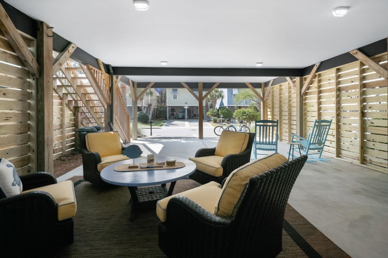 72 Weatherboard Ct.  Photo 32