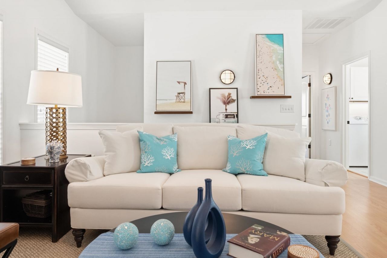 72 Weatherboard Ct.  Photo 7