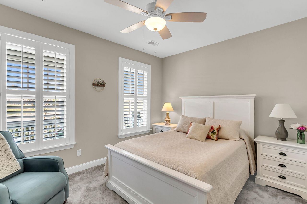 108 Blackbird Loop Photo 32