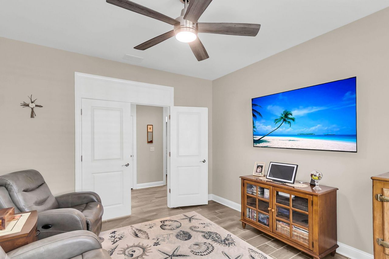 108 Blackbird Loop Photo 35