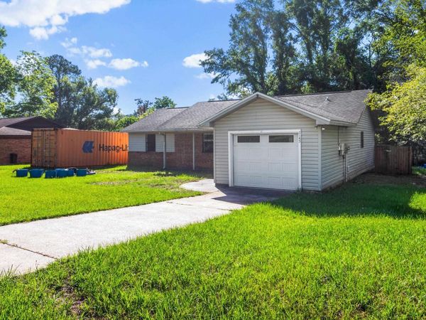 2145 Portsmouth Circle, Tallahassee, FL 32311