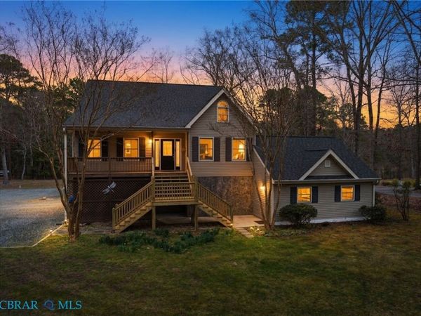 76 Ponds Edge , Hallieford, VA 23035