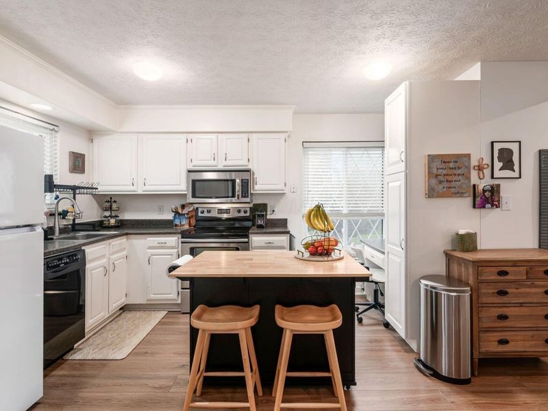 5381 Valley Lane E, Columbus, OH 43231 Photo 12