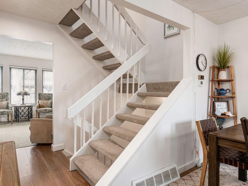 5381 Valley Lane E, Columbus, OH 43231 Photo 16