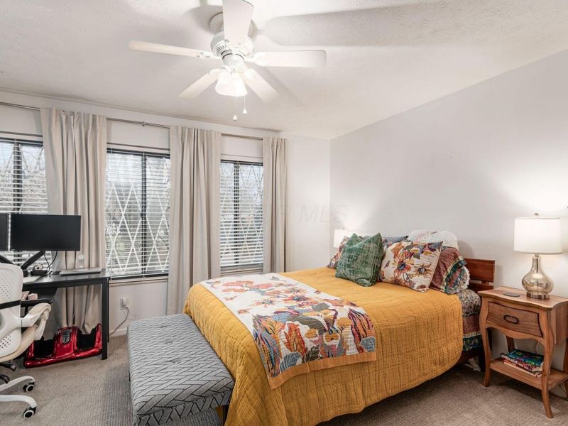 5381 Valley Lane E, Columbus, OH 43231 Photo 18