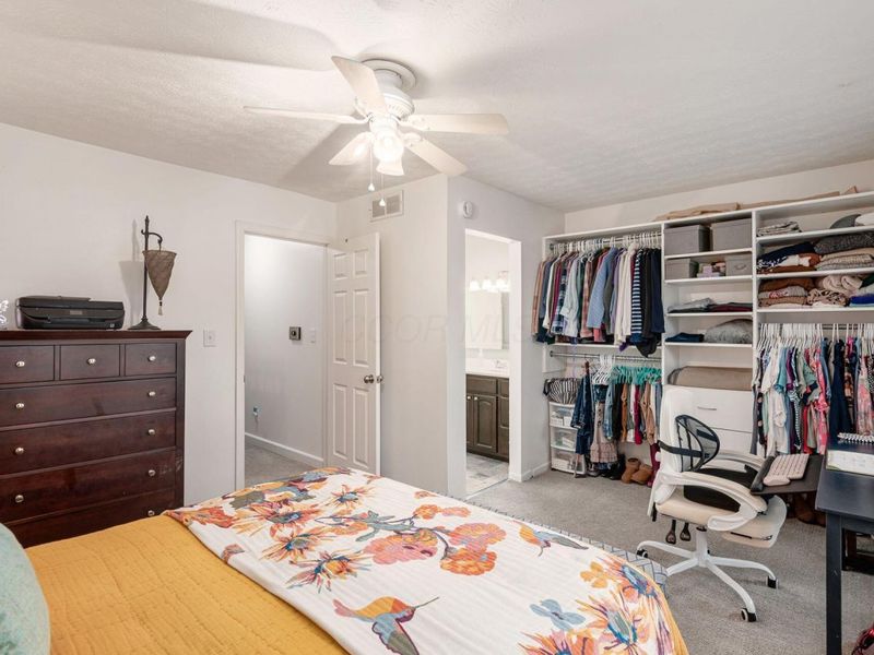 5381 Valley Lane E, Columbus, OH 43231 Photo 19