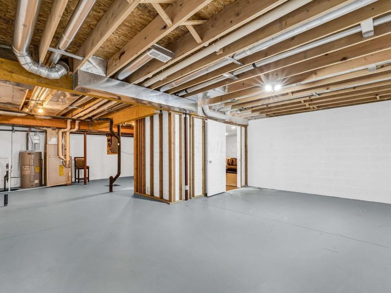 1915 Teakwood Drive, Ontario, OH 44906 Photo 32