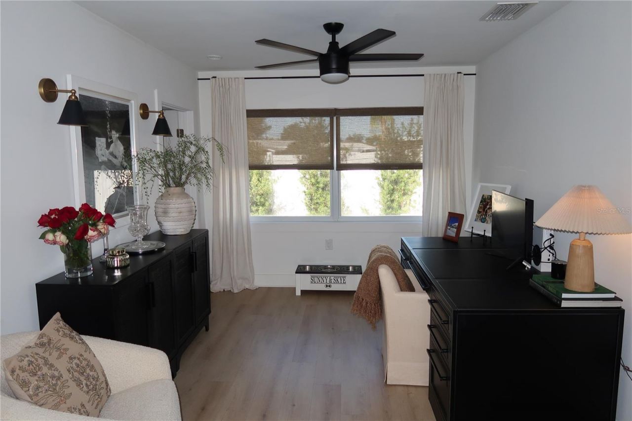 9484 Treasure Lane Ne, Saint Petersburg, FL 33702 Photo