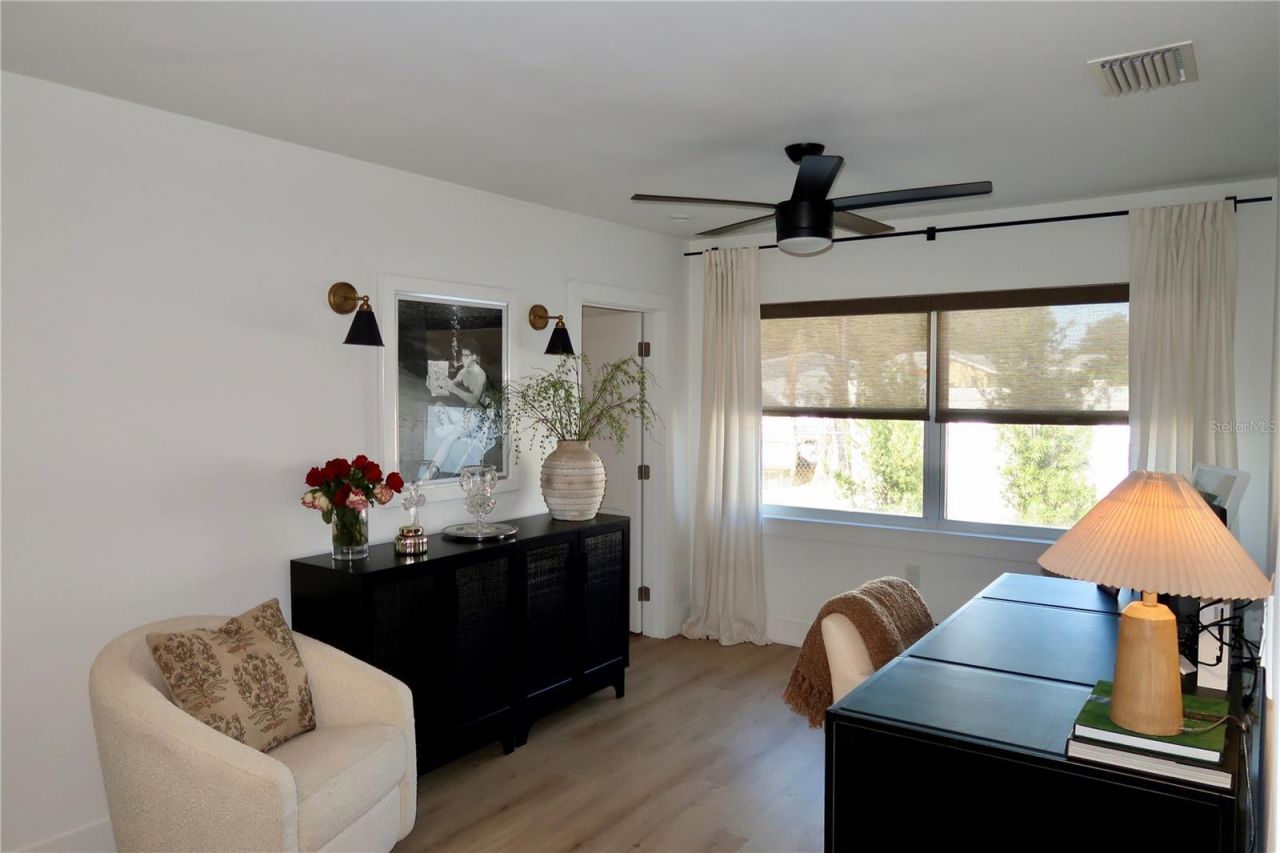 9484 Treasure Lane Ne, Saint Petersburg, FL 33702 Photo