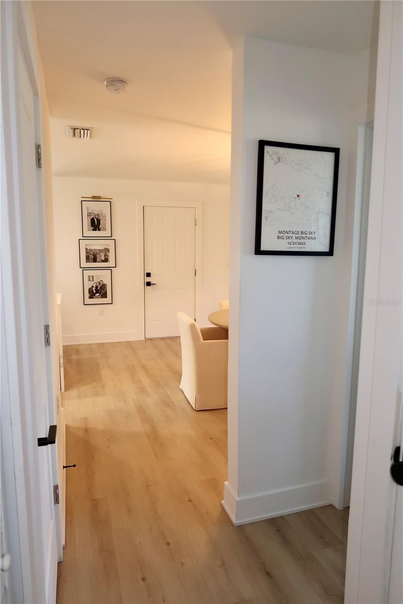 9484 Treasure Lane Ne, Saint Petersburg, FL 33702 Photo