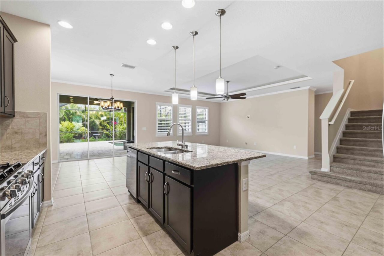 7456 47th Avenue Circle E, Bradenton, FL 34203 Photo