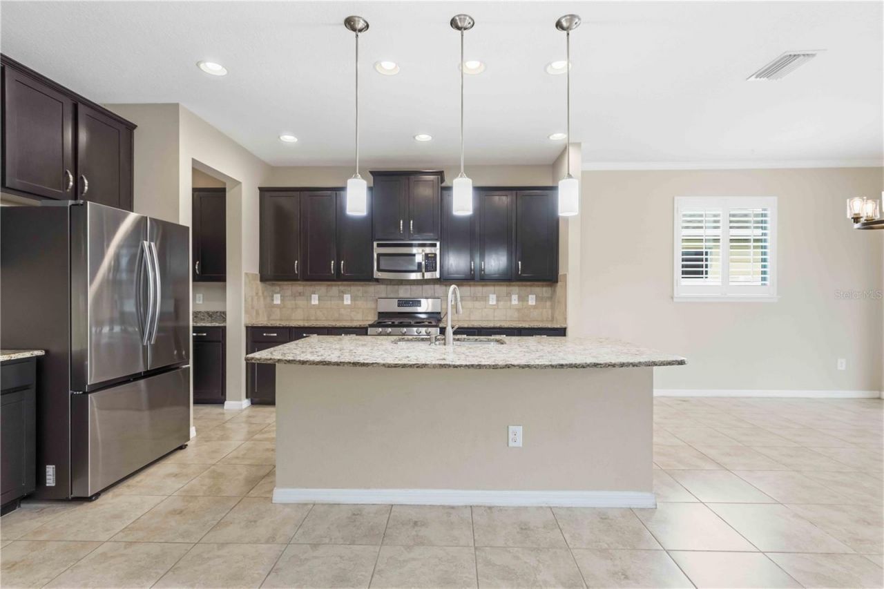 7456 47th Avenue Circle E, Bradenton, FL 34203 Photo