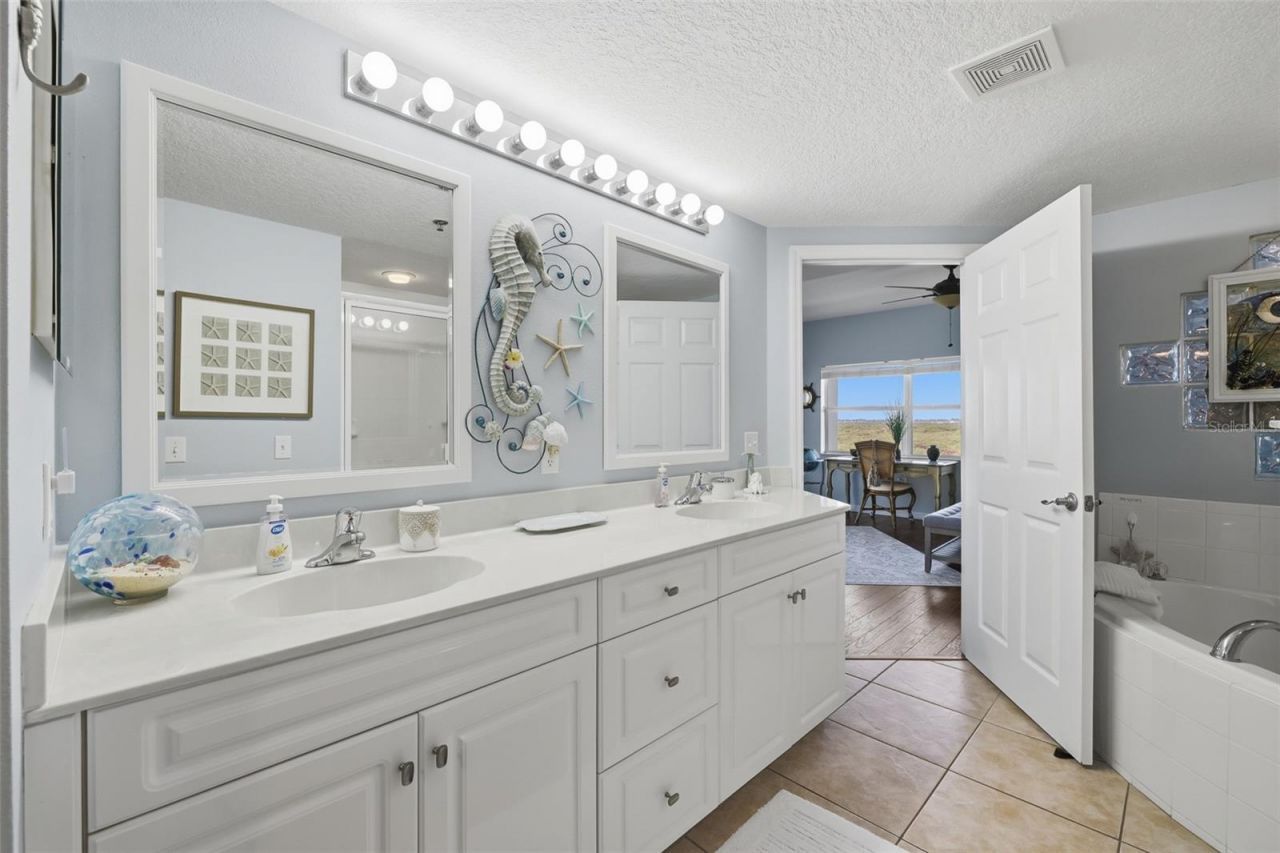 5300 S Atlantic Avenue, Unit 9-401, New Smyrna Beach, FL 32169 Photo