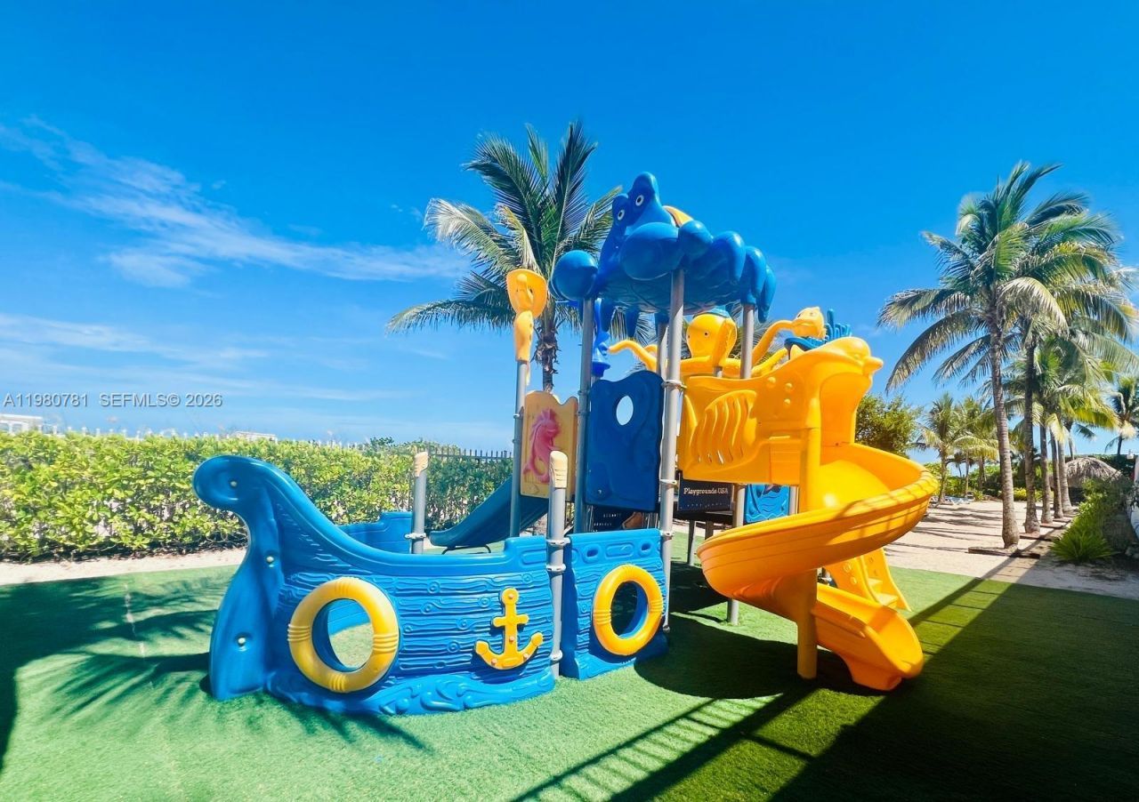 6039 Collins Ave , Unit 1223, Miami Beach, FL 33140 Photo