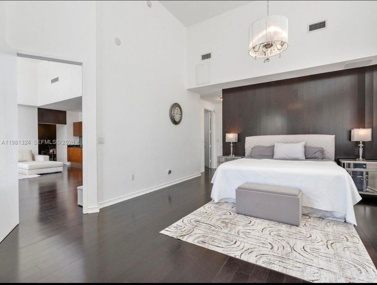 18101 Collins Ave , Unit 401, Sunny Isles Beach, FL 33160 Photo