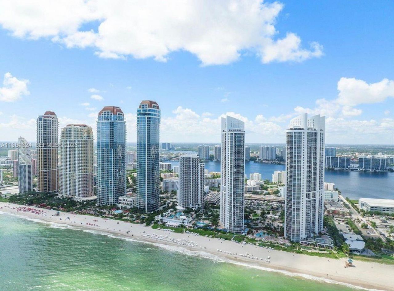 18101 Collins Ave , Unit 401, Sunny Isles Beach, FL 33160 Photo