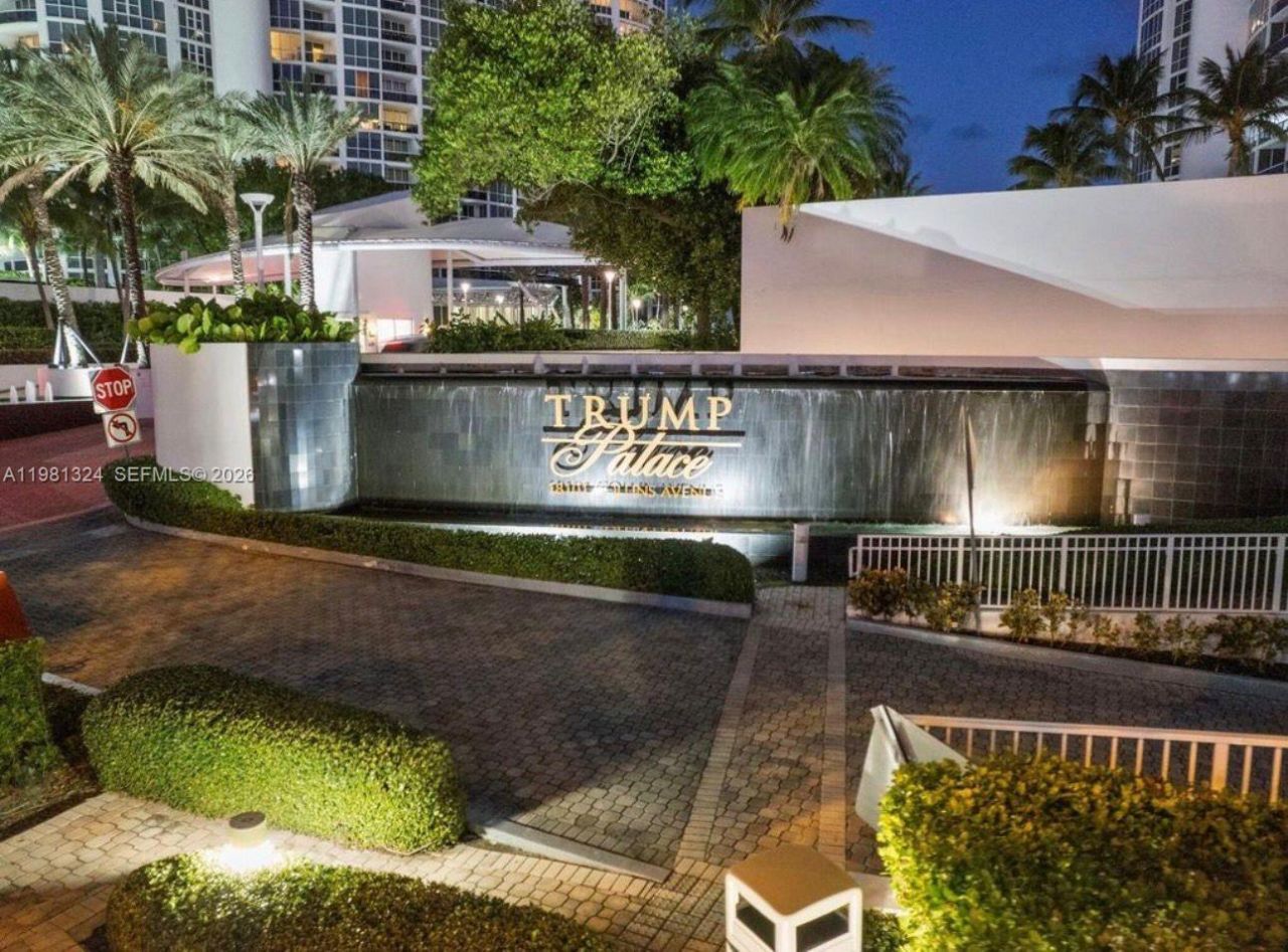 18101 Collins Ave , Unit 401, Sunny Isles Beach, FL 33160 Photo