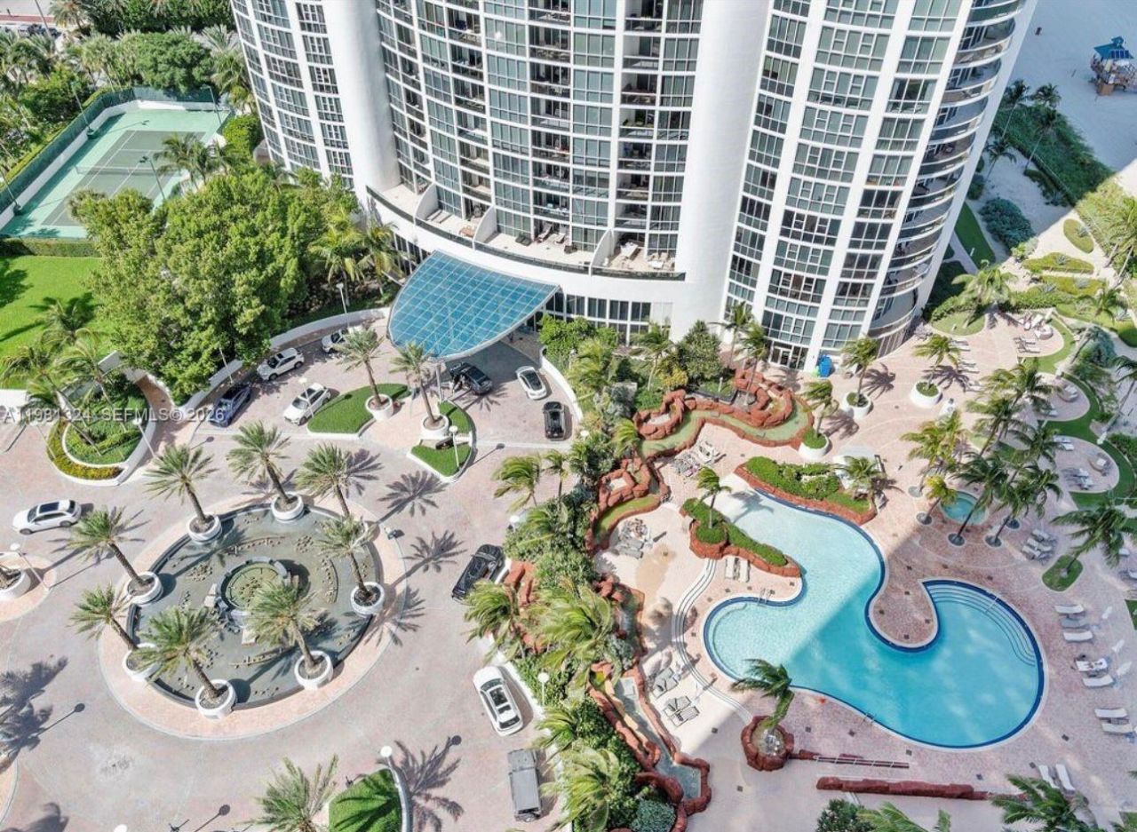 18101 Collins Ave , Unit 401, Sunny Isles Beach, FL 33160 Photo