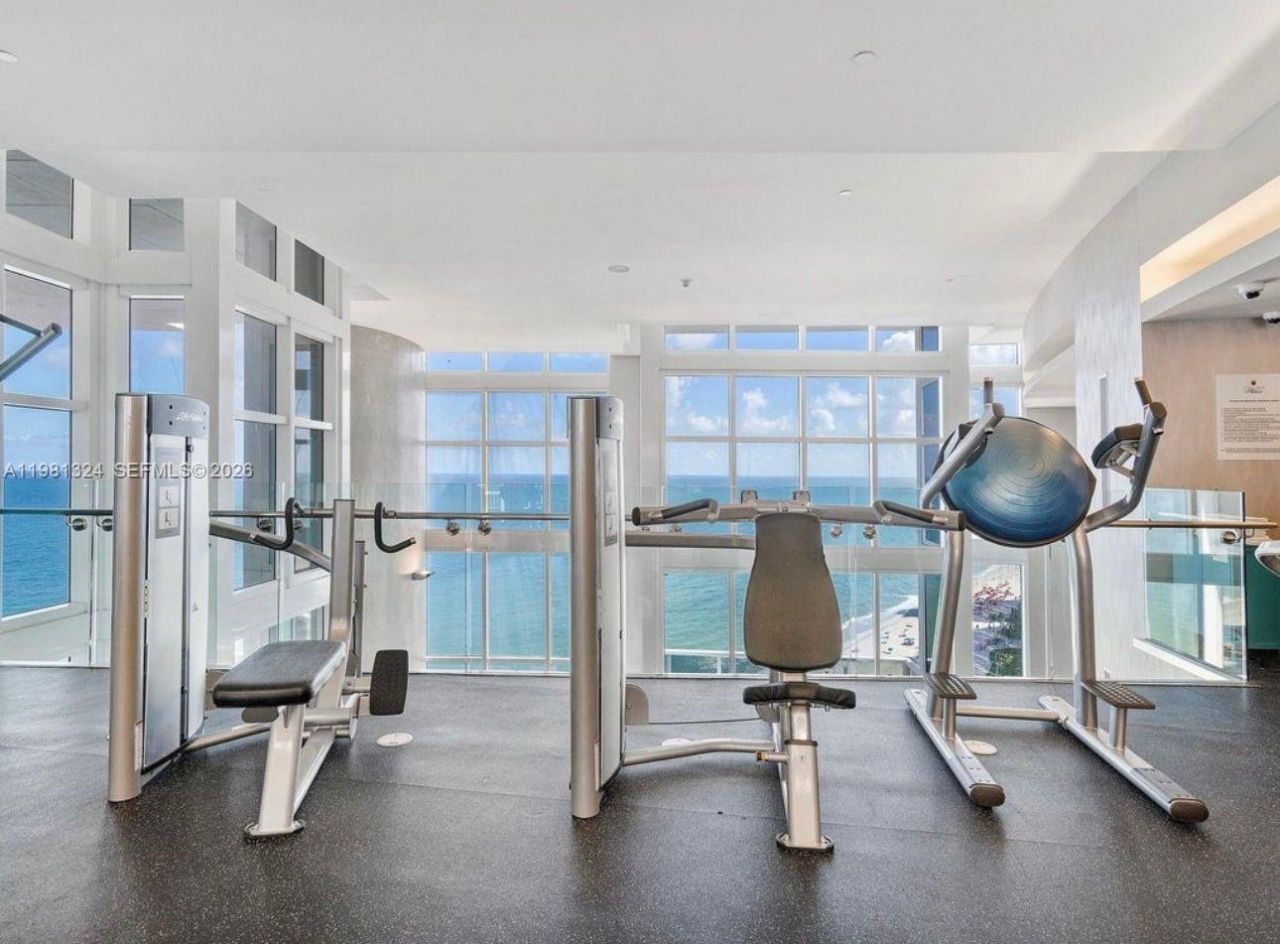 18101 Collins Ave , Unit 401, Sunny Isles Beach, FL 33160 Photo