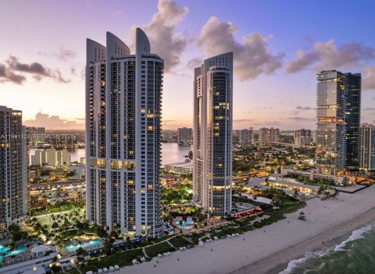 18101 Collins Ave , Unit 401, Sunny Isles Beach, FL 33160 Photo