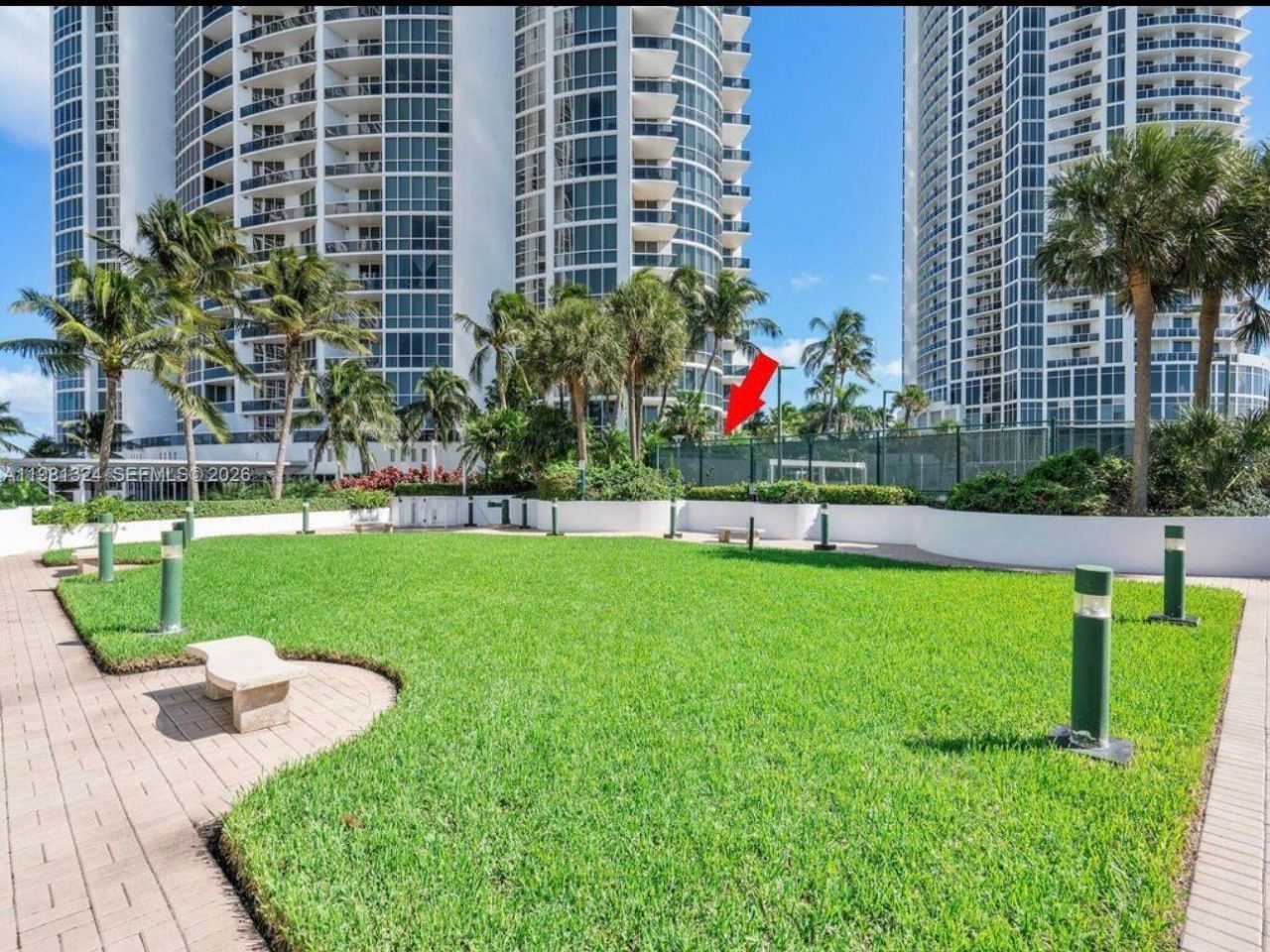 18101 Collins Ave , Unit 401, Sunny Isles Beach, FL 33160 Photo