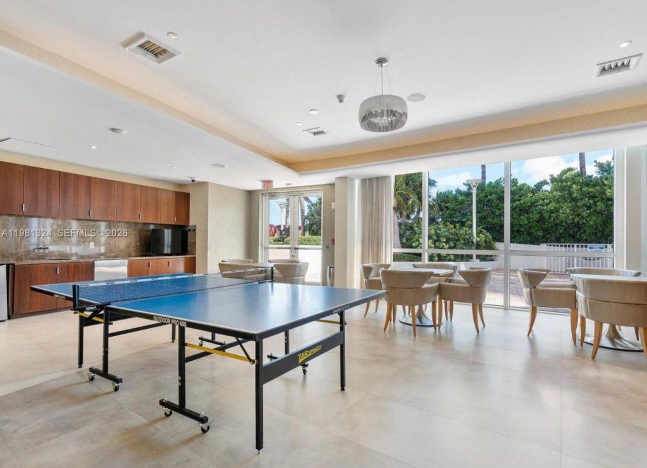 18101 Collins Ave , Unit 401, Sunny Isles Beach, FL 33160 Photo