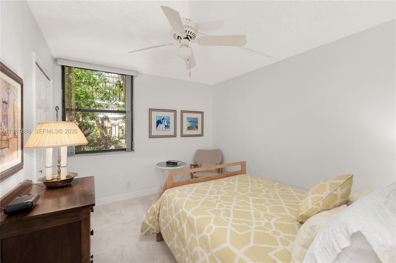 3440 NE 192nd St , Unit 1G-A, Aventura, FL 33180 Photo