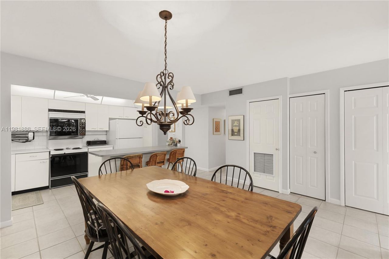 3440 NE 192nd St , Unit 1G-A, Aventura, FL 33180 Photo