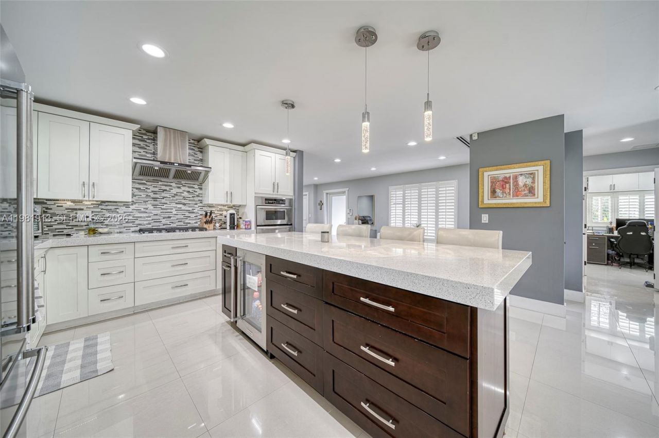 10131 SW 108th St , Miami, FL 33176 Photo