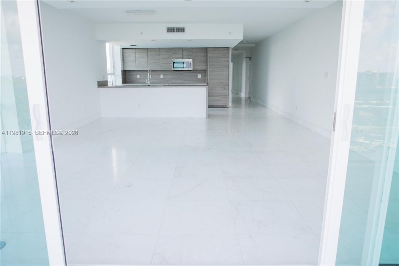 400 Sunny Isles Blvd , Unit 1701, Sunny Isles Beach, FL 33160 Photo