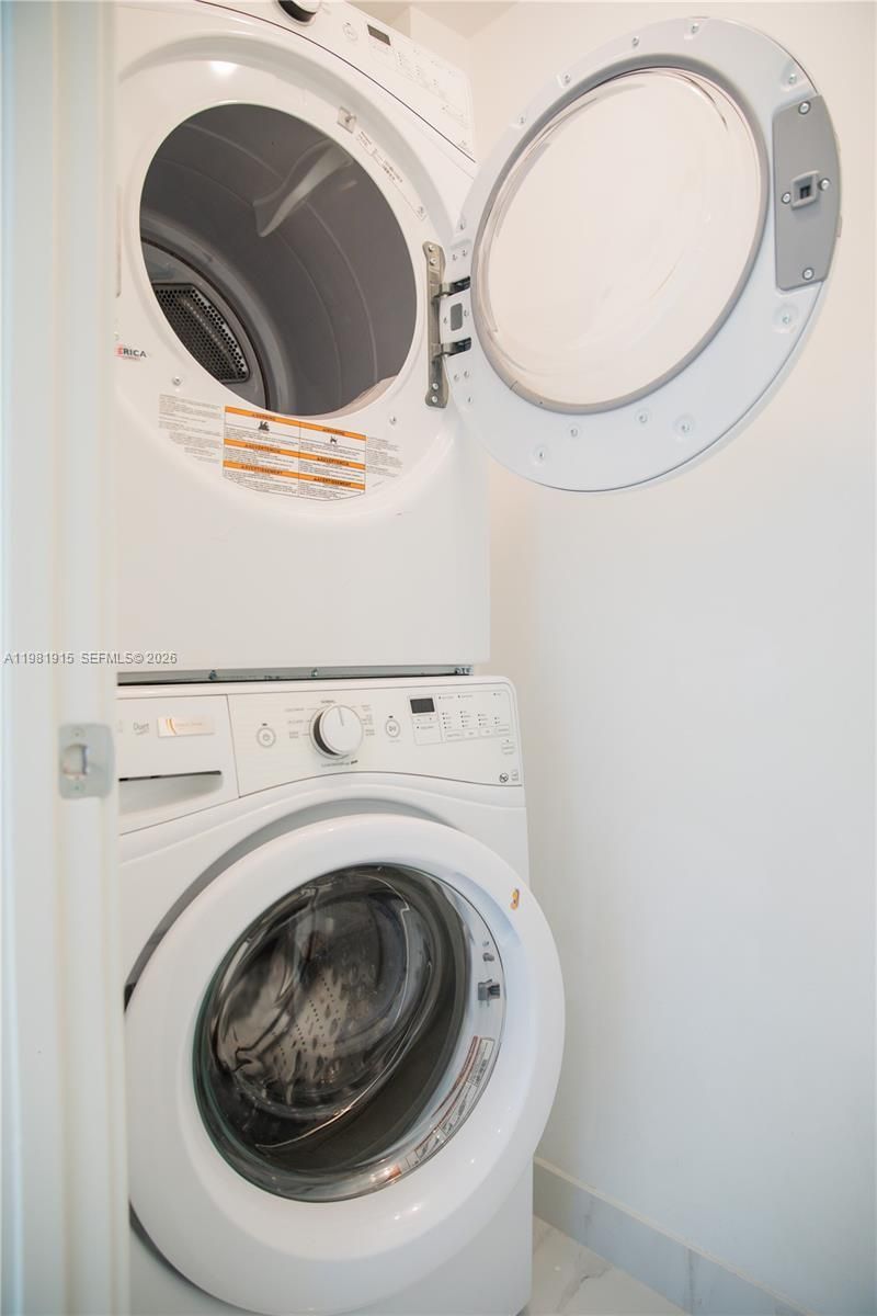 400 Sunny Isles Blvd , Unit 1701, Sunny Isles Beach, FL 33160 Photo