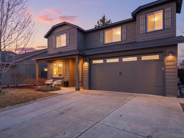 21269 SE Golden Market Court, Bend, OR 97702