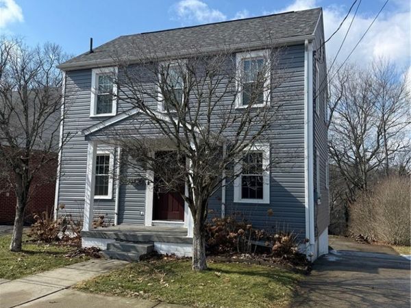 719 Jeanette Avenue, Steubenville, OH 43952