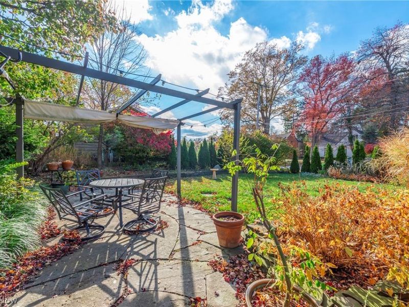 24535 Lake Road , Bay Village, OH 44140 Photo 8