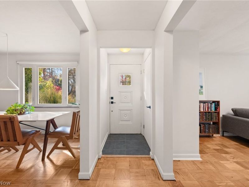 24535 Lake Road , Bay Village, OH 44140 Photo 9