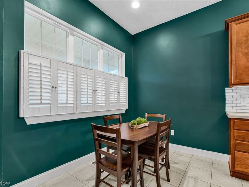 1915 Teakwood Drive, Ontario, OH 44906 Photo 10