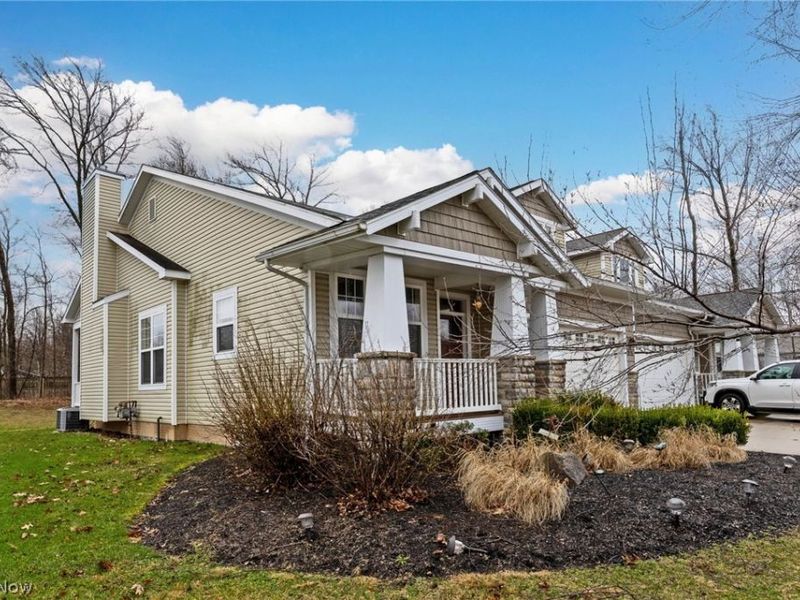 1915 Teakwood Drive, Ontario, OH 44906 Photo 2