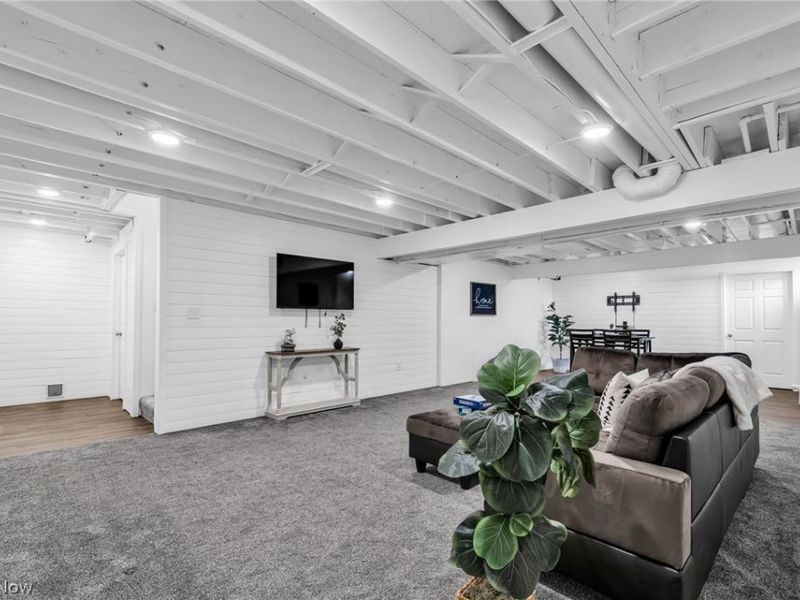 1915 Teakwood Drive, Ontario, OH 44906 Photo 31