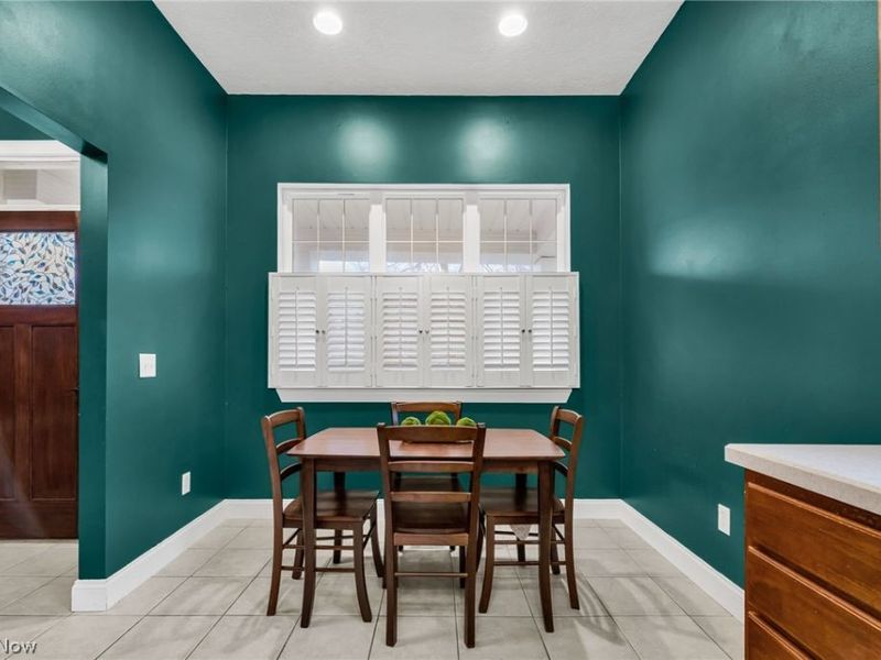 1915 Teakwood Drive, Ontario, OH 44906 Photo 9