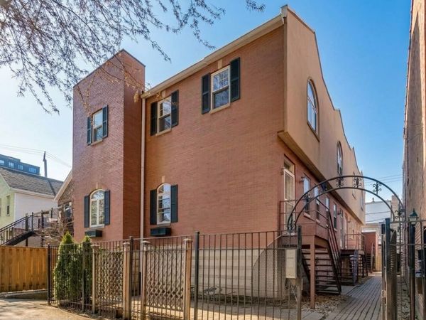 1733 W Crystal Street, Unit C, Chicago, IL 60622