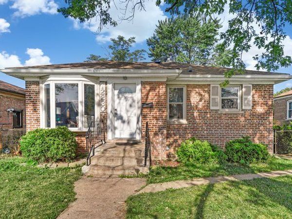 12230 S Elizabeth Street, Chicago, IL 60643