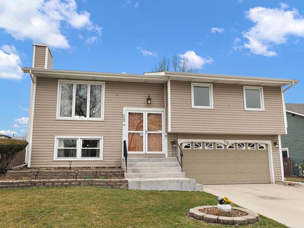 20 Abbeywood Drive, Romeoville, IL 60446