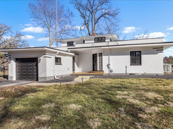 8239 BEACH Drive, Rockford, IL 61103